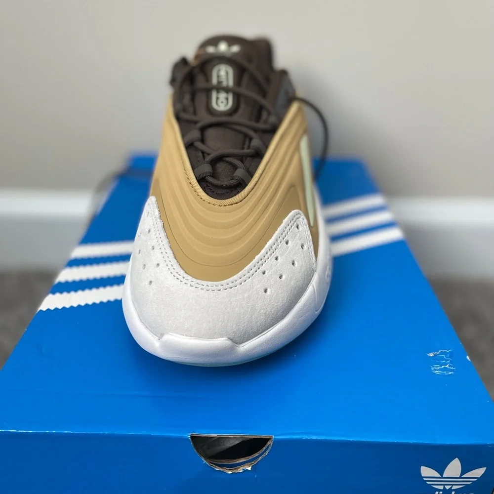 ADIDAS - Picture 6 of 9